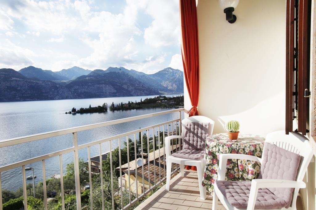 Residence Le Balze Malcesine Room photo