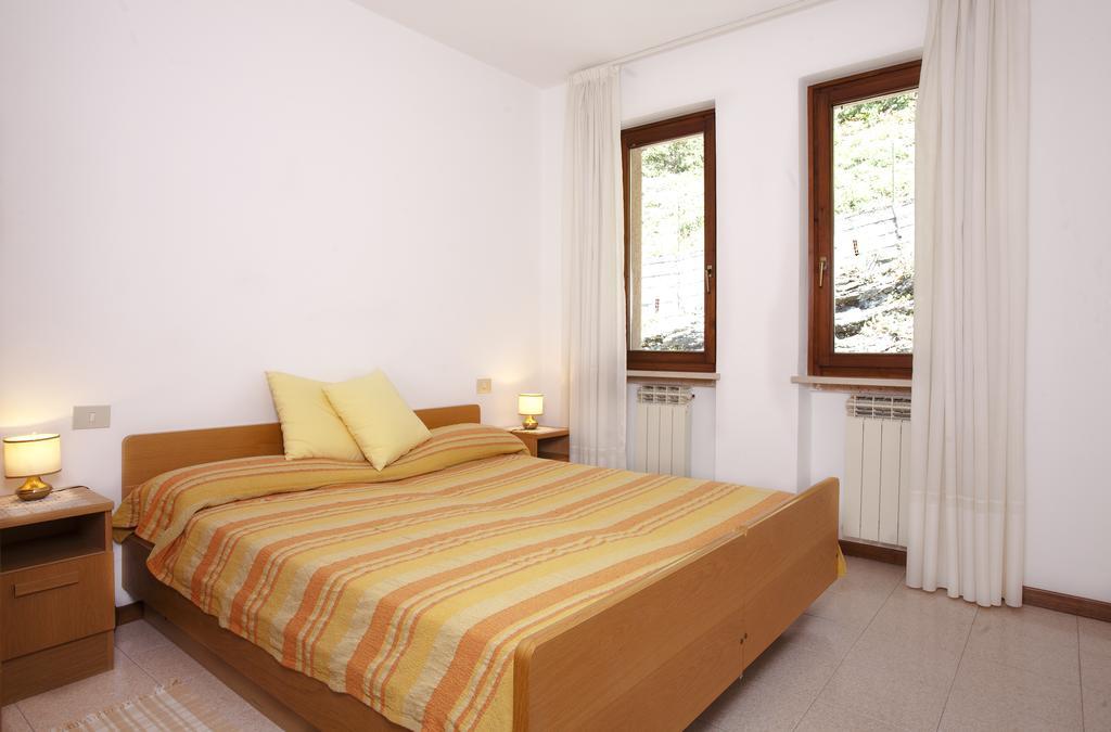 Residence Le Balze Malcesine Room photo